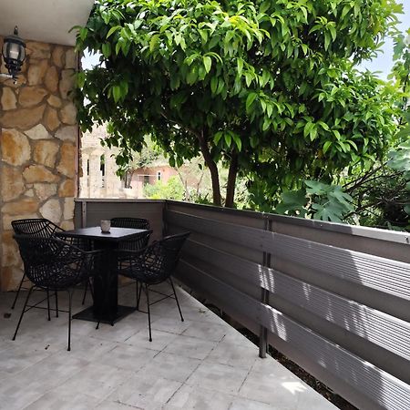 Apartments Boric Cres Bagian luar foto
