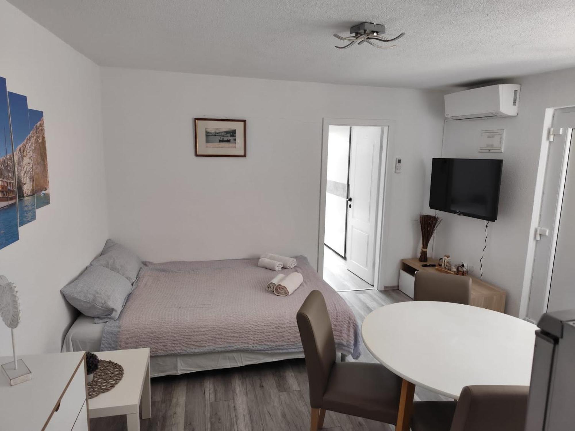 Apartments Boric Cres Bagian luar foto